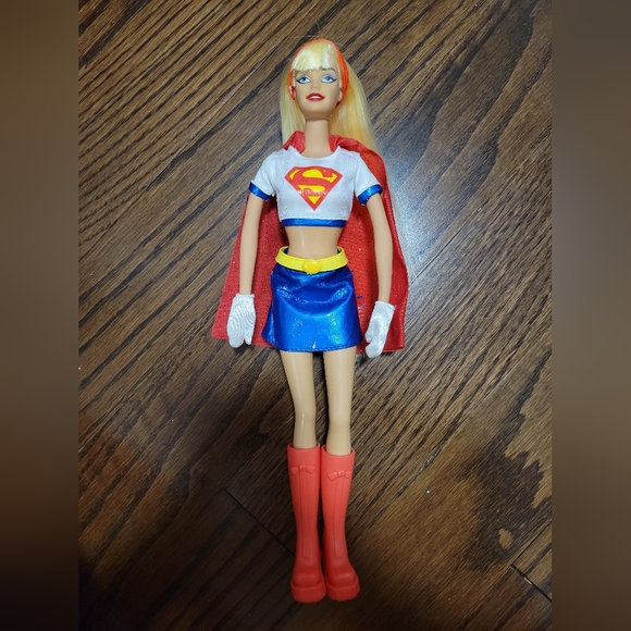 2003 Supergirl Barbie - Picture 1 of 9